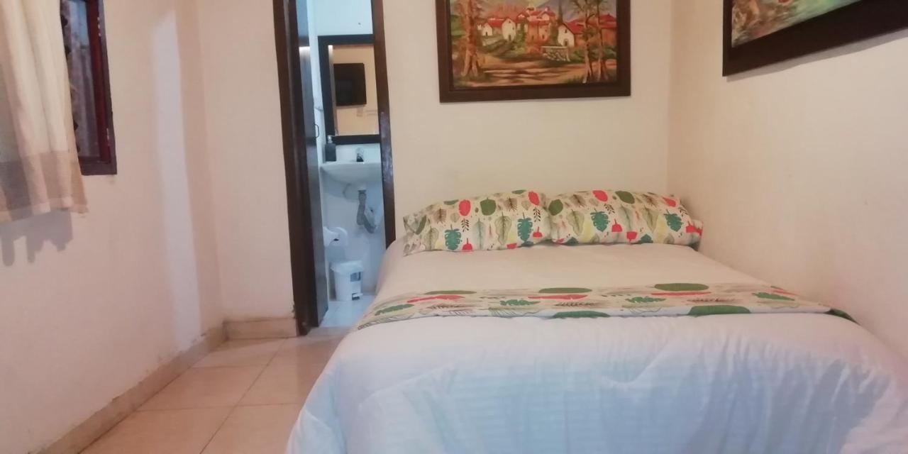 Hostal Caminos De Suesca Hotel Luaran gambar
